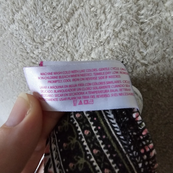 No Boundaries Juniors'  Flare bottom - Picture 7 of 7